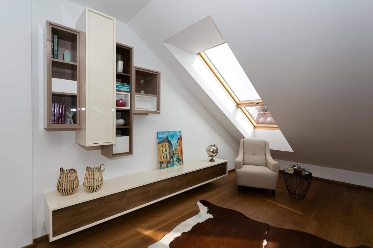 Bl - The Penthouse, 24Hr Self Check-In, 2 Bedrooms, Fireplace, Ac, Panoramic View From Main Balcony, 3-Minute Walk To City Center Banská Bystrica Exteriér fotografie