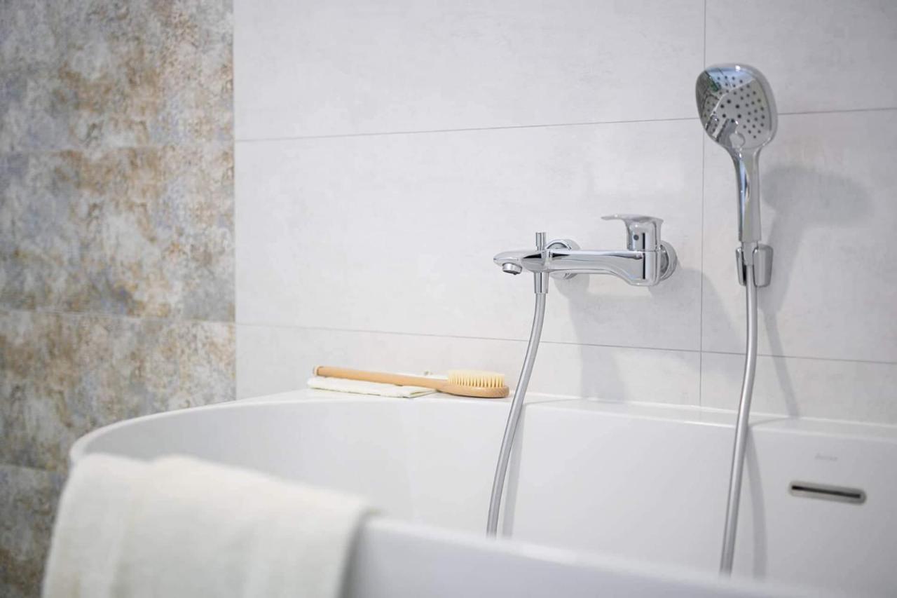 Bl - The Penthouse, 24Hr Self Check-In, 2 Bedrooms, Fireplace, Ac, Panoramic View From Main Balcony, 3-Minute Walk To City Center Banská Bystrica Exteriér fotografie